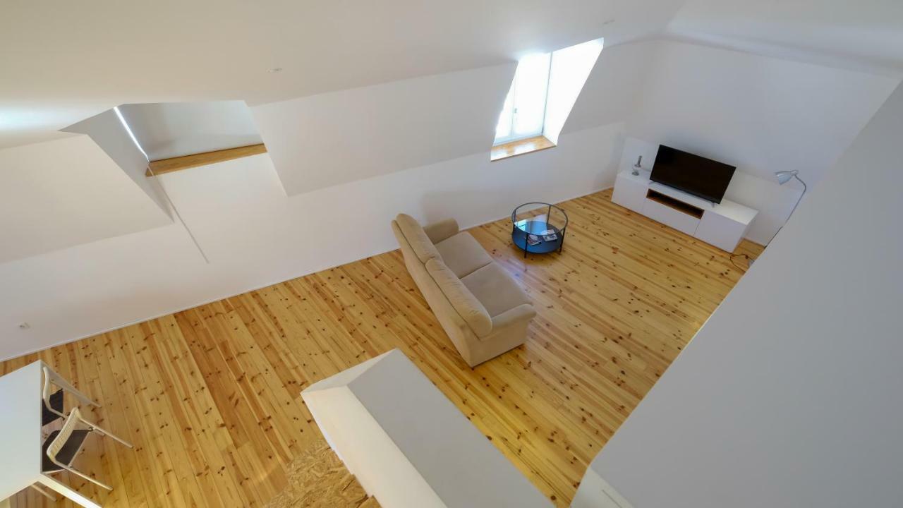 Apartamentos Premium Familiares - Loft Guesthouse Bemyguest Візеу Екстер'єр фото